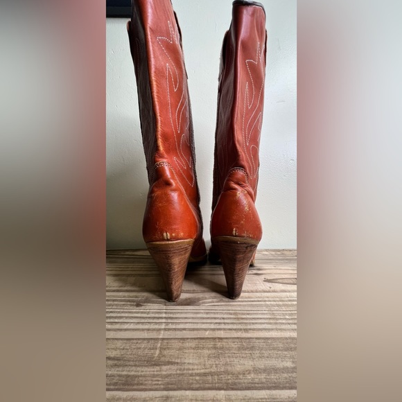Jaguar Vintage Rust heeled boots western boho 70s 80s 8 cowboy Tangerine - Picture 9 of 9